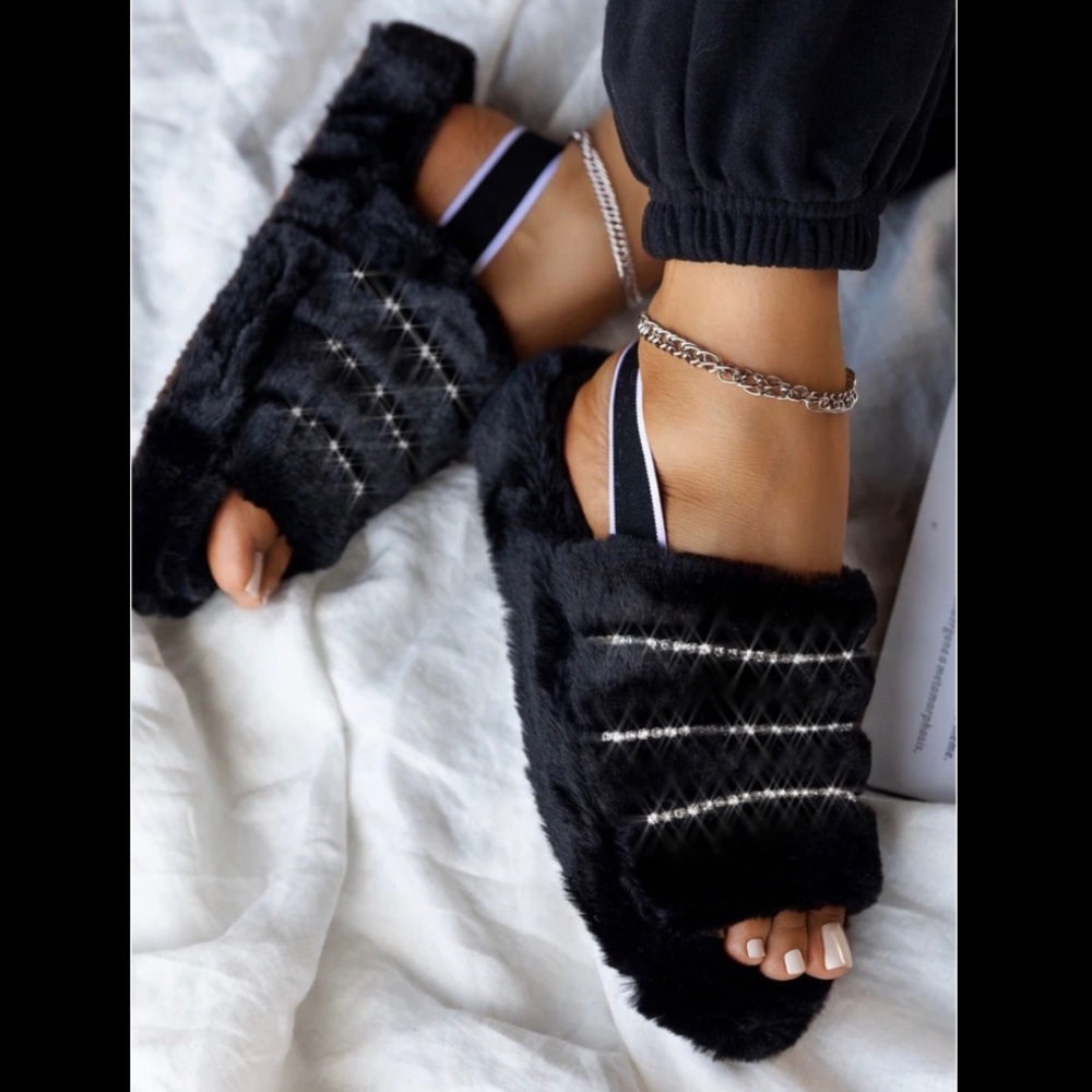 Brand New Rhinestone Fur Slippers